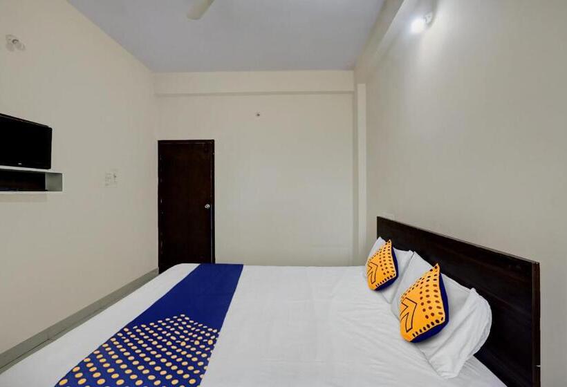 Spot On Capital Inn Hotel Rooms