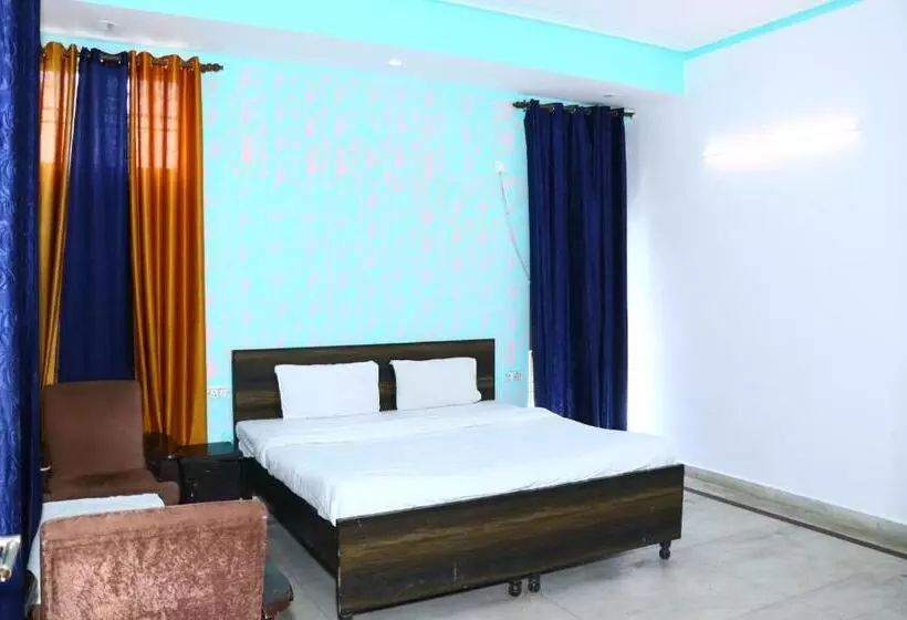 Aamiaismajoitus (B&B) Mallikas Swastik Homestay