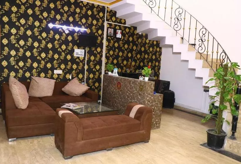 Aamiaismajoitus (B&B) Mallikas Swastik Homestay