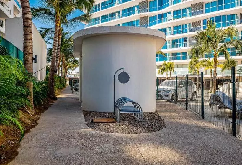 Hotelli Artist S Retreat @ Marítima Golf 2h