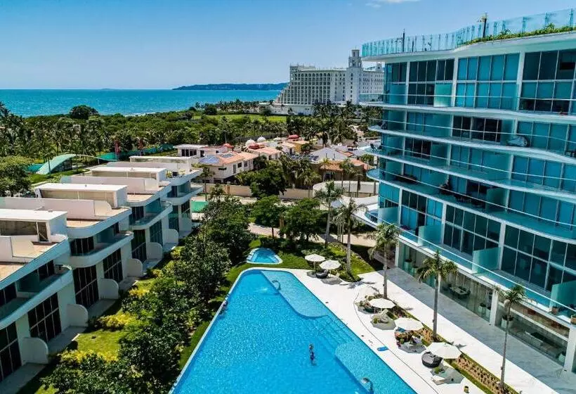 Hotelli Artist S Retreat @ Marítima Golf 2h