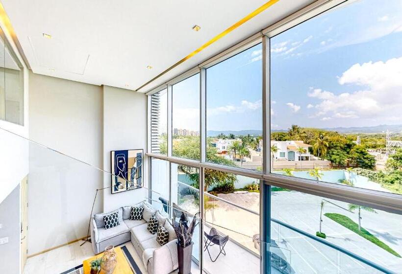 هتل Artist S Retreat @ Marítima Golf 2h