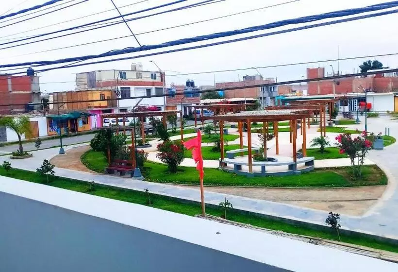 ホテル Hospedaje Josue   Paracas