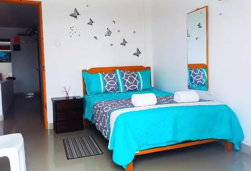 ホテル Hospedaje Josue   Paracas