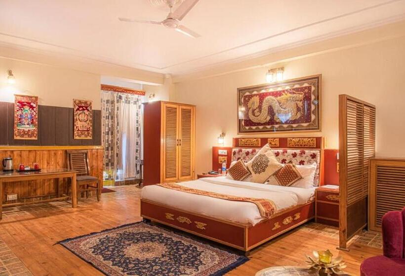 בית מלון כפרי Nandini By Great Empire