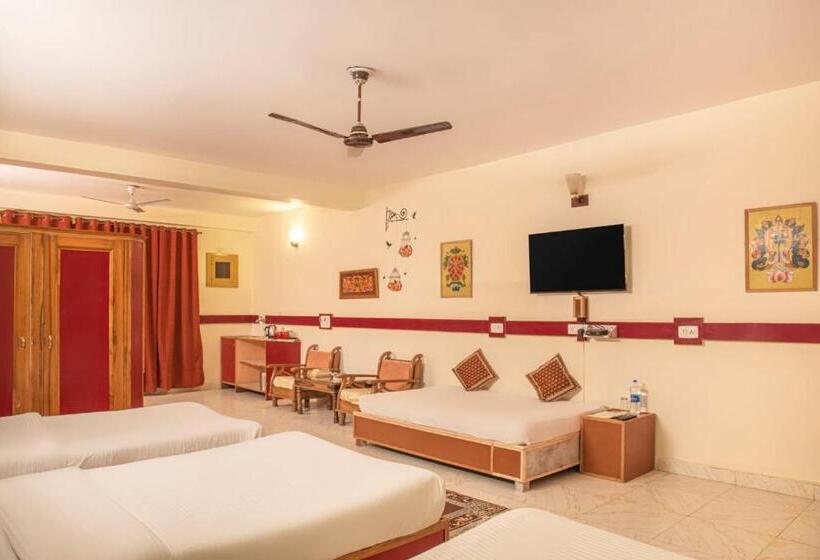 בית מלון כפרי Nandini By Great Empire