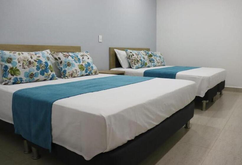 Hotel Nuevo Amanecer