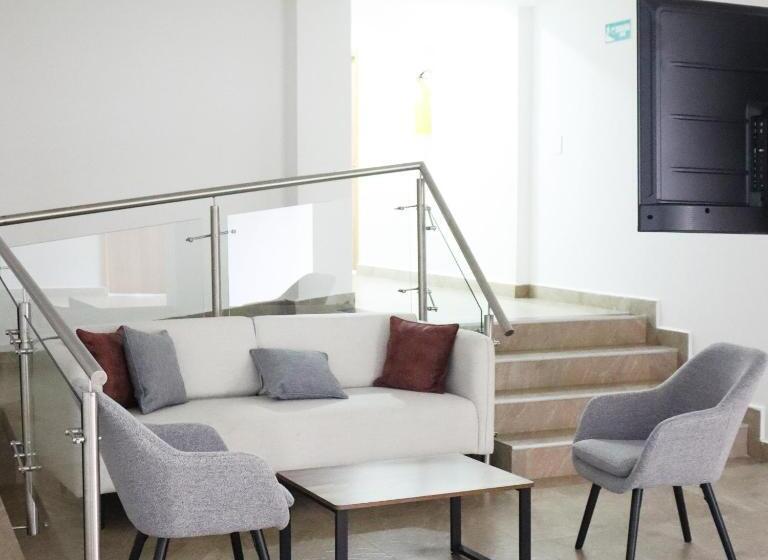 Hotel Nuevo Amanecer