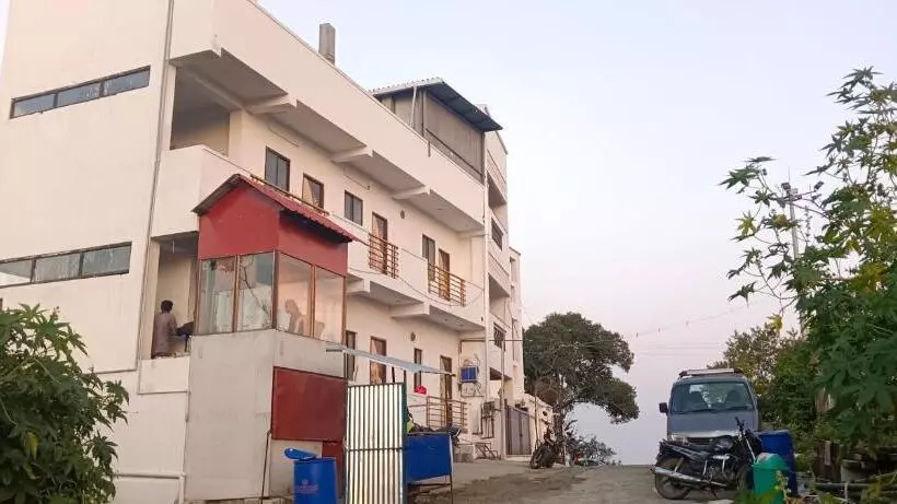 Hotelli Tj Linga Rooms Stay