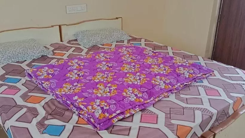 Hotelli Tj Linga Rooms Stay