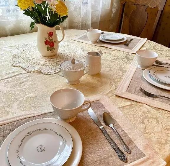 Pansy’s Parlor Bed & Breakfast