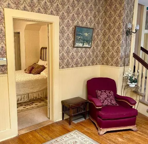 Pansy’s Parlor Bed & Breakfast