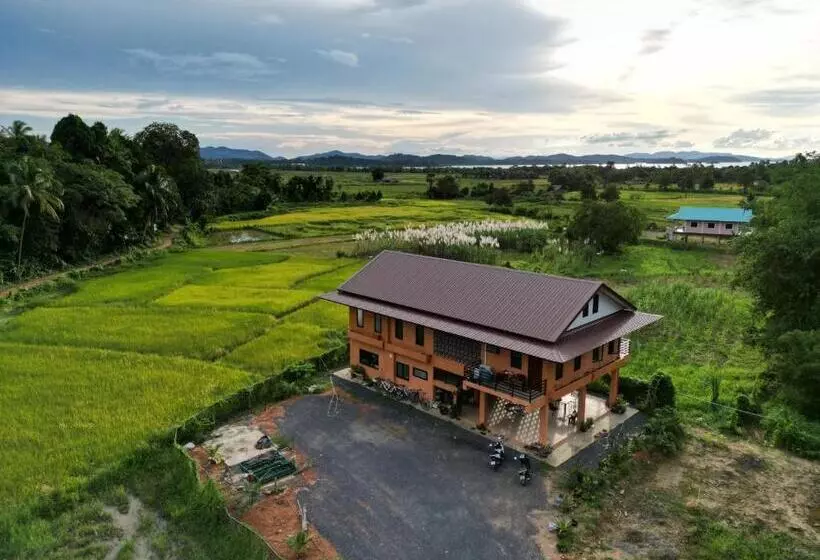 ペンション Baanbaan Homestay
