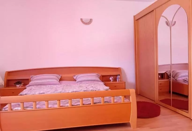 Majatalo Casa Dănuț