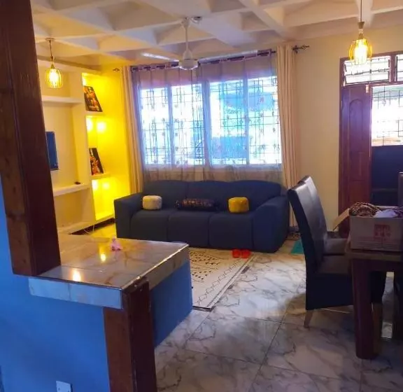 پانسیون Crown Villa Homes Shanzu