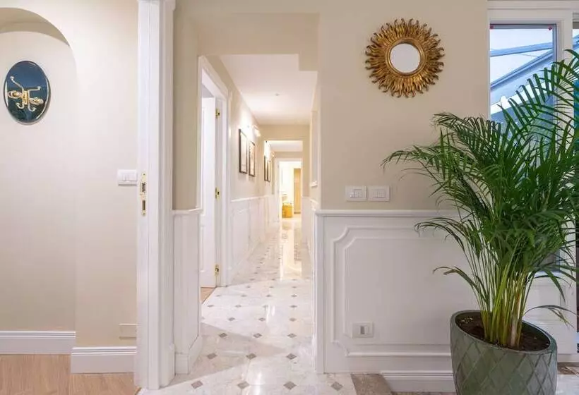 پانسیون Dimora Del Mercante   Luxury Rooms