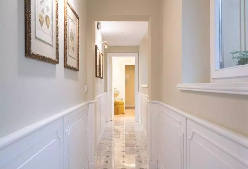 پانسیون Dimora Del Mercante   Luxury Rooms