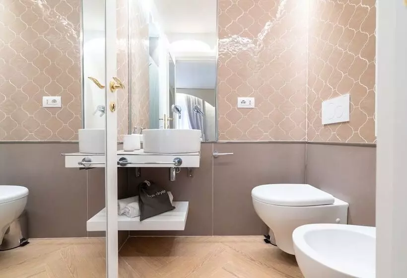 پانسیون Dimora Del Mercante   Luxury Rooms