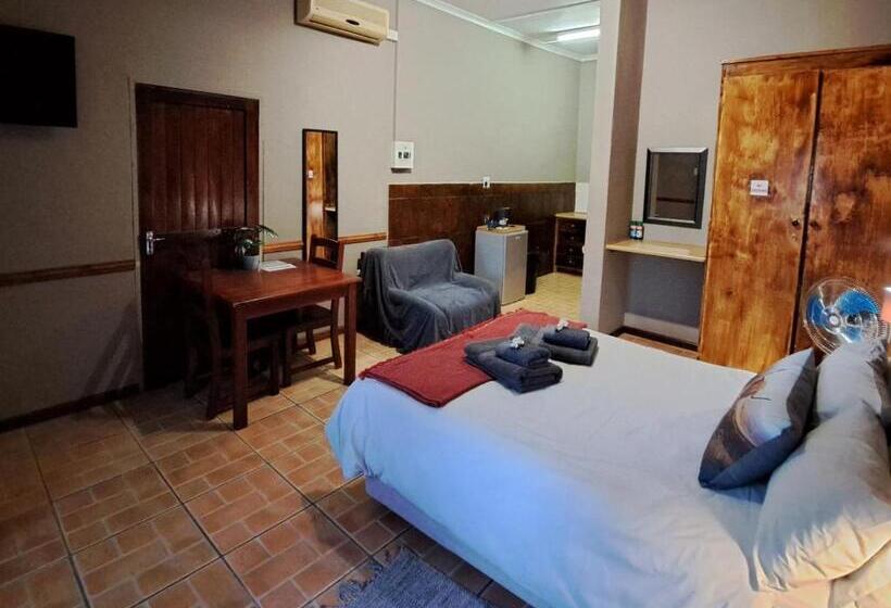 פנסיון Morgenbos Guesthouse