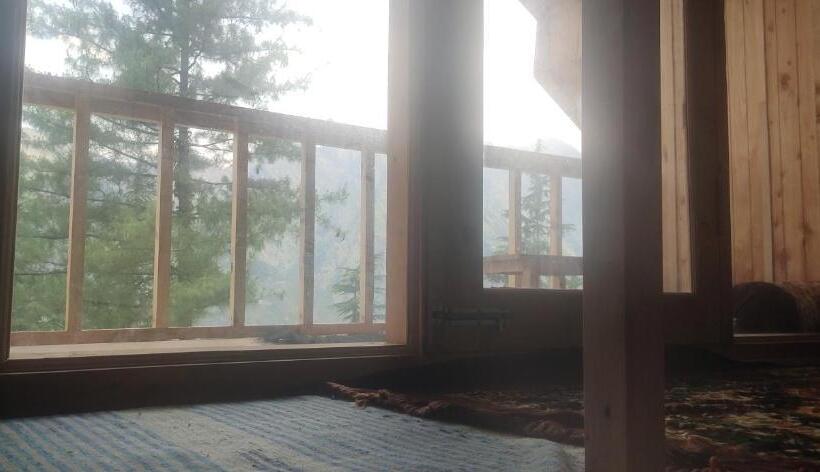 פנסיון Mountain View Cottage