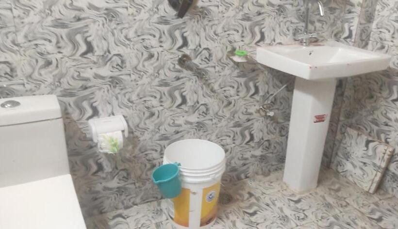 פנסיון Mountain View Cottage