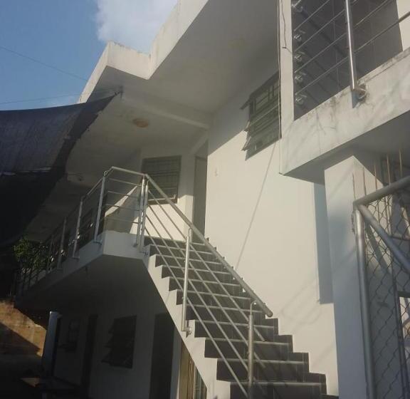 پانسیون La Bastilla Pep