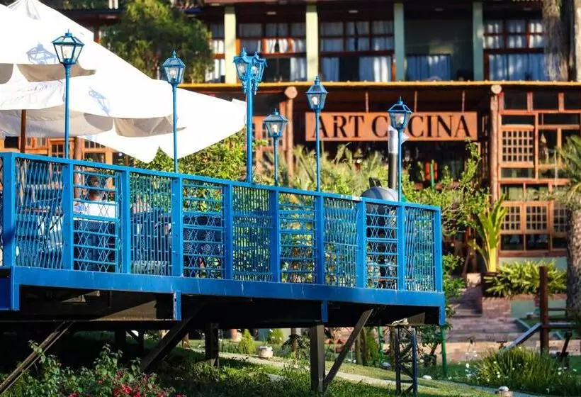 リゾートホテル Art Green Teresópolis