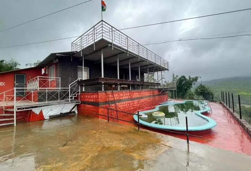 Lomakeskus Dighe Wada Tourism