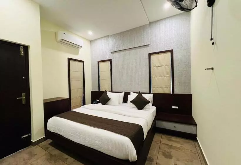 Lomakeskus Pabis Luxurious Stay