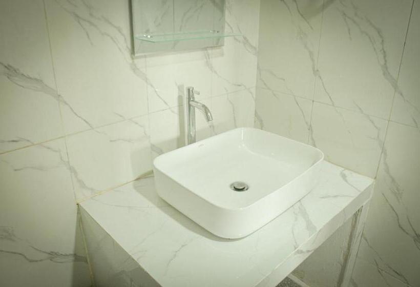 אתר נופש The Hills Kerinci