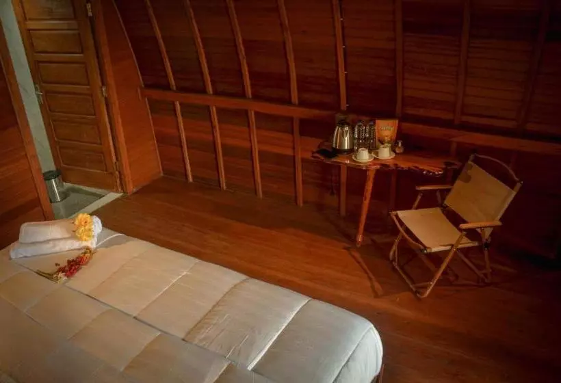 リゾートホテル The Hills Kerinci