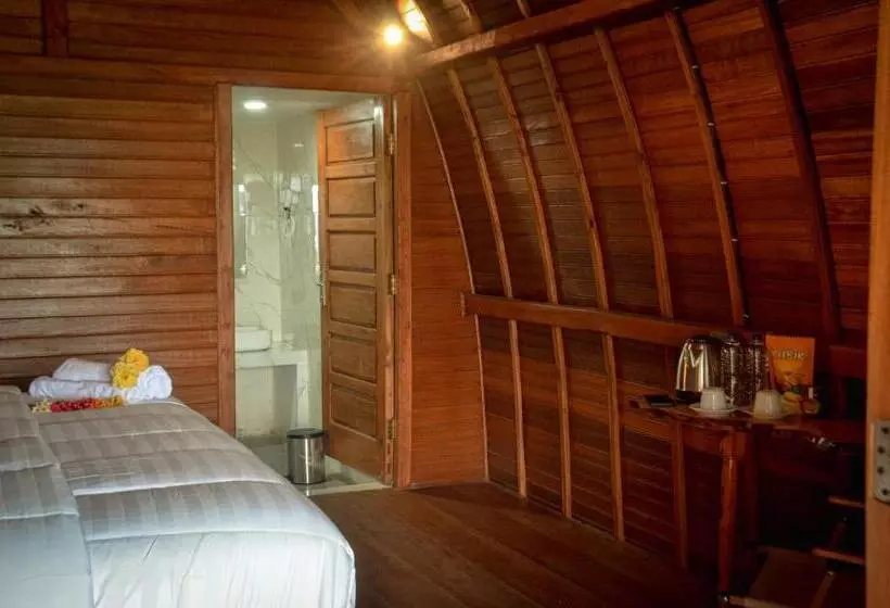 リゾートホテル The Hills Kerinci