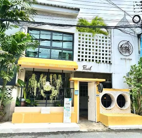ユースホステル Fluid Phuket