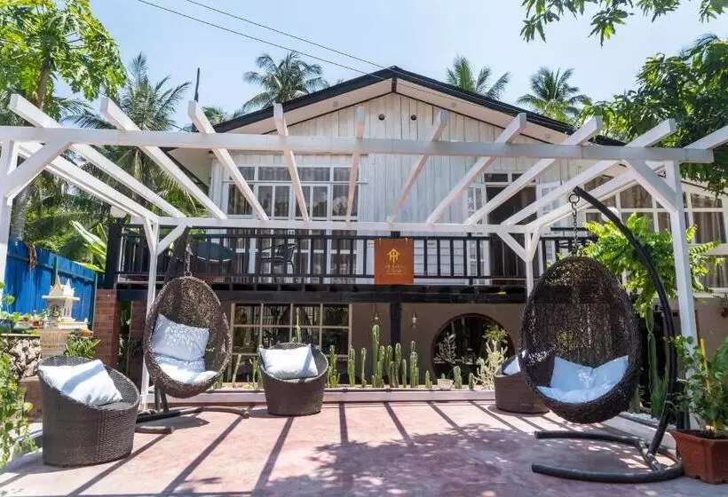 ユースホステル La Casa De Jardin