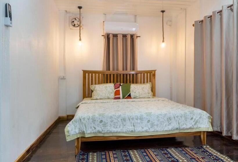 هاستل La Casa De Jardin