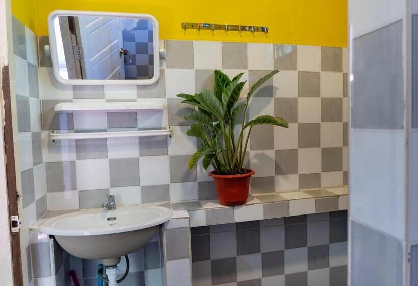 هاستل La Casa De Jardin