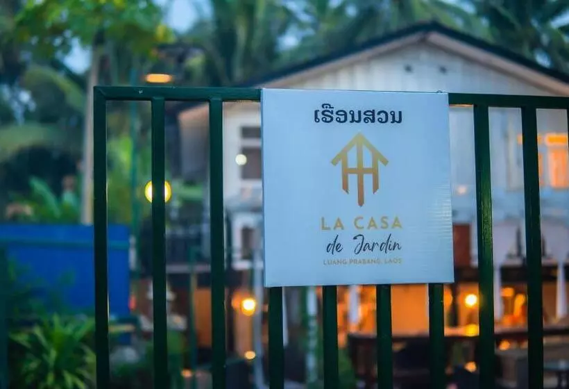ユースホステル La Casa De Jardin