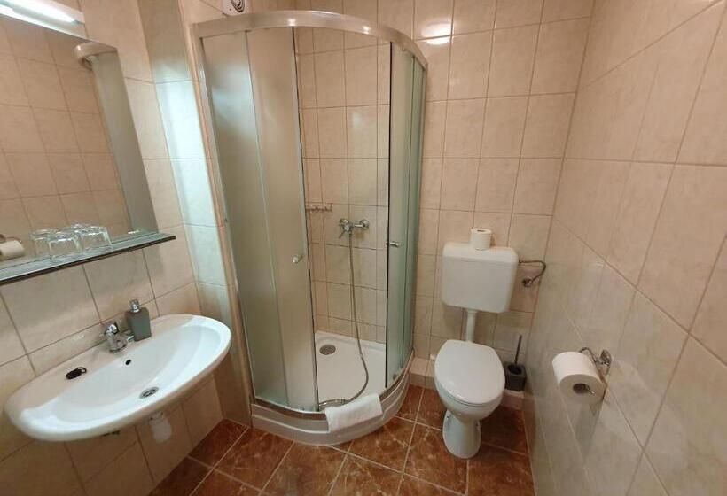 مبيت وإفطار Citylife Rooms