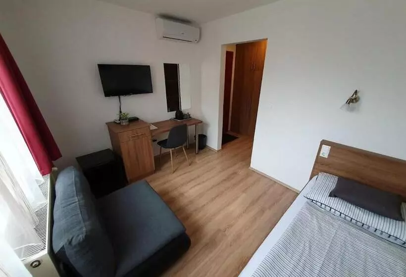 Aamiaismajoitus (B&B) Citylife Rooms