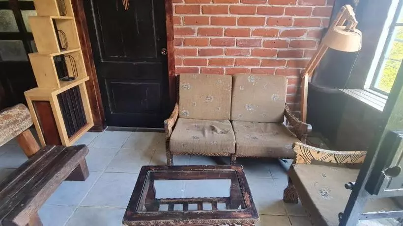 Aamiaismajoitus (B&B) Pineal Hampi Huasi