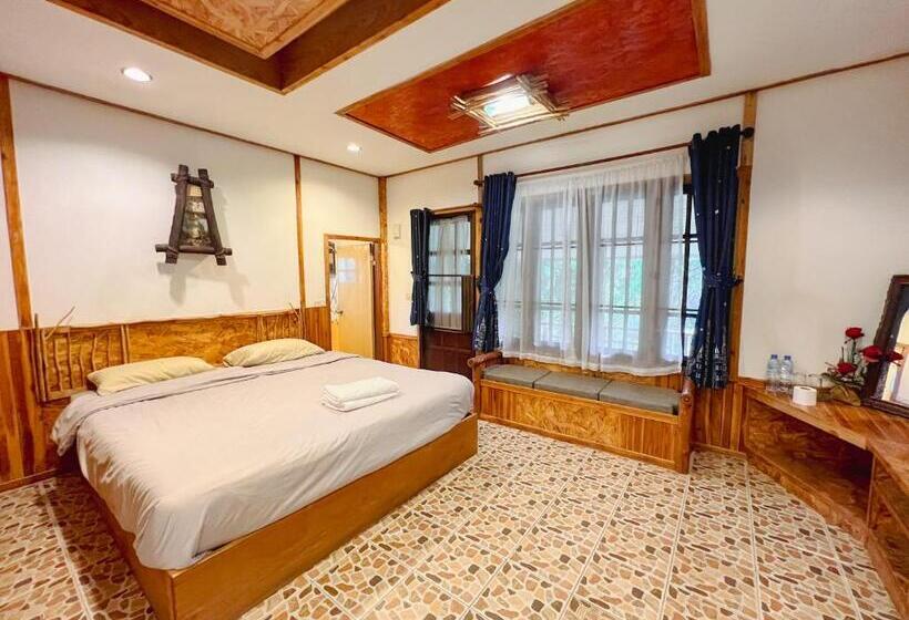 Hotel เนริสารีสอร์ท เขาค้อ