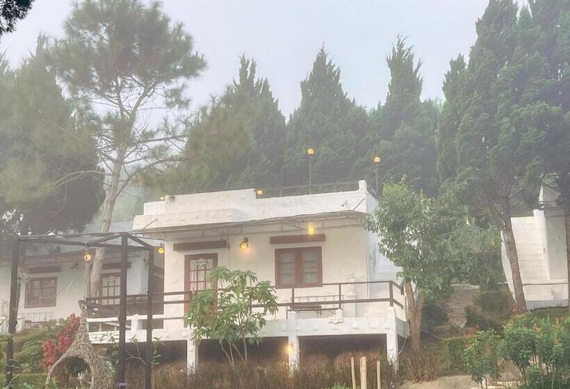 Hotel เนริสารีสอร์ท เขาค้อ