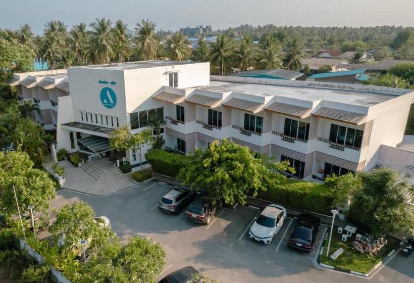 Hotel Anika Boutique   อัณณิกา บูทีค