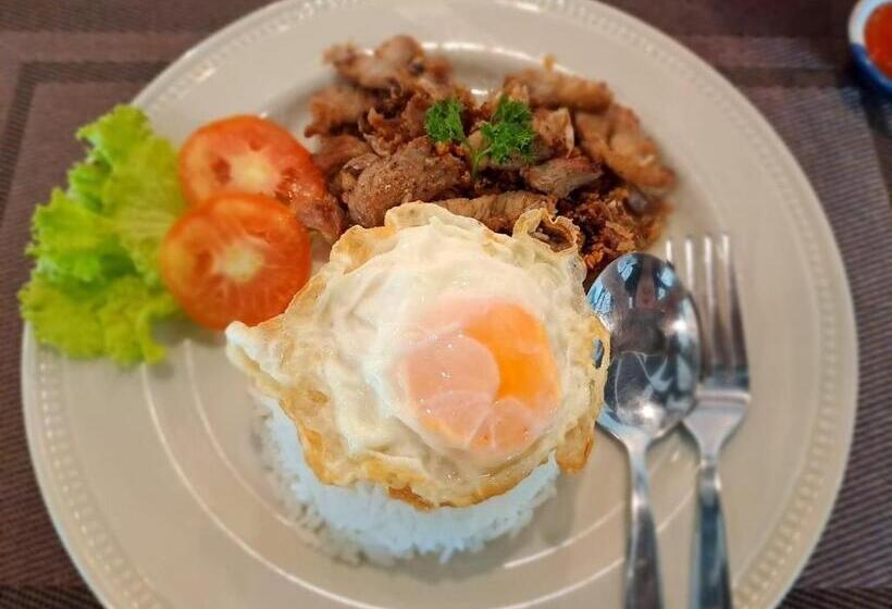 Hotel Anika Boutique   อัณณิกา บูทีค