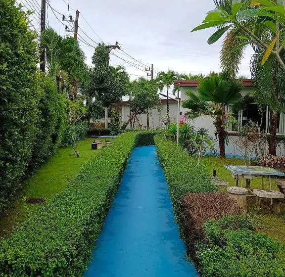 Hotelli Baanchongfaresort บ้านช่องฟ้ารีสอร์ท