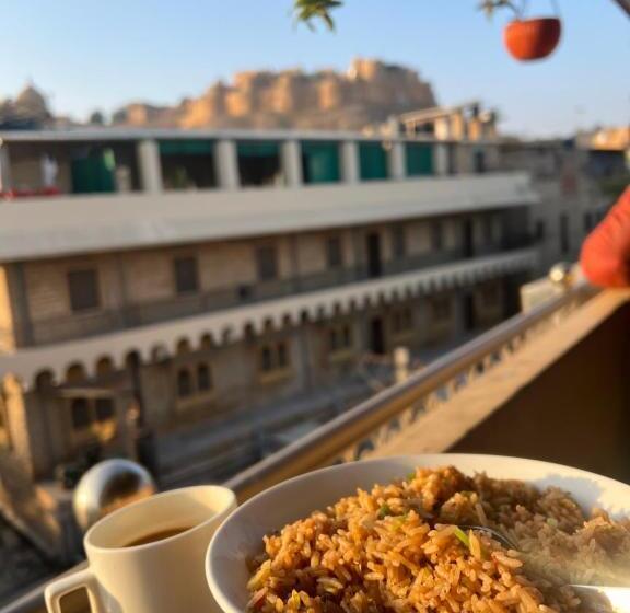 Otel Dara & Camel Safari