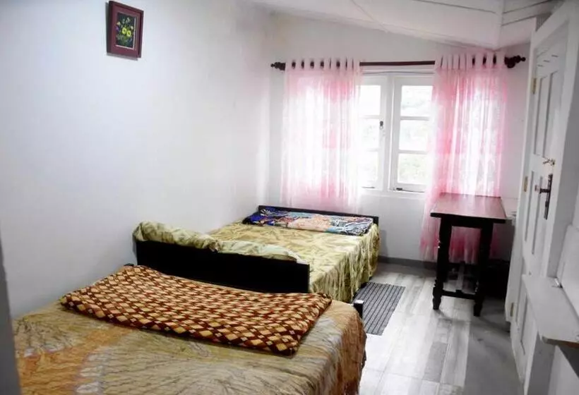 Hotelli Forest View Villa