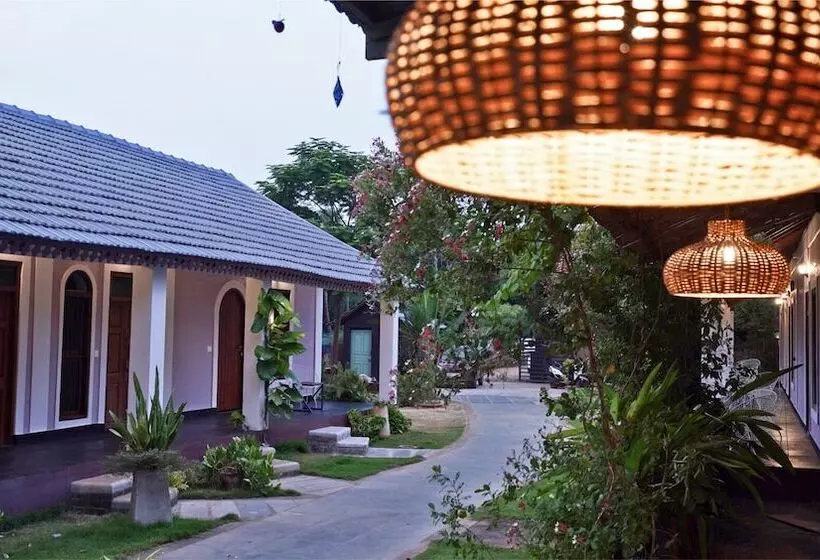 Hotelli Lahe By Loka