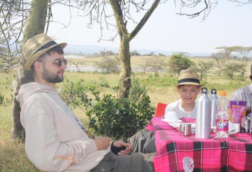 هتل Lake Elementaita Sirville Lodge