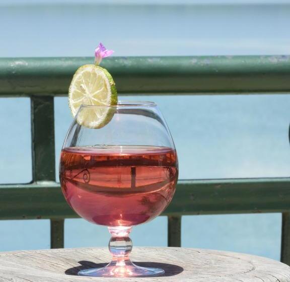 هتل Lake Elementaita Sirville Lodge